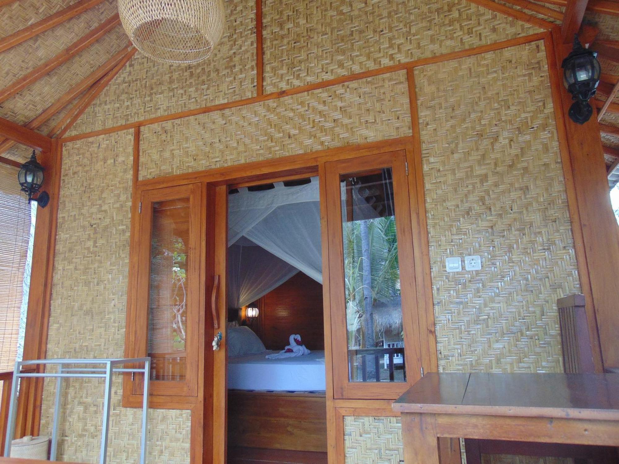 Ings Garden Hotell Gili Air Exteriör bild